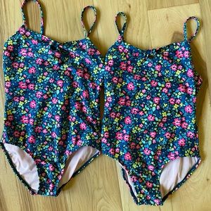 EUC Cat & Jack swimsuits!